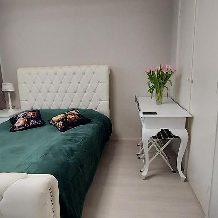 Cozy Room In Host House Near Rotterdam Maassluis Exterior photo